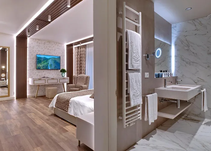 Tritone Luxury Hotel Thermae & Spa